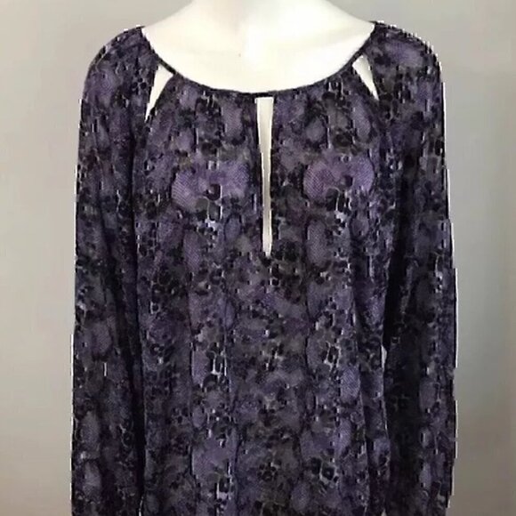 LANE BRYANT Plus Size Purple Black Snake Snakeskin Animal Cutout Long Sleeve Top - Picture 2 of 12